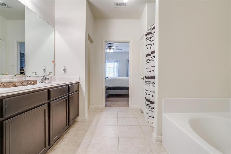 191 Presidents Way, Venus TX 76084 - Photo 16