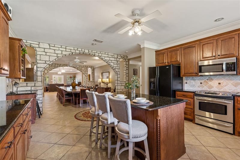 3924 Cross Timber Road, Burleson TX 76028 - Photo 15