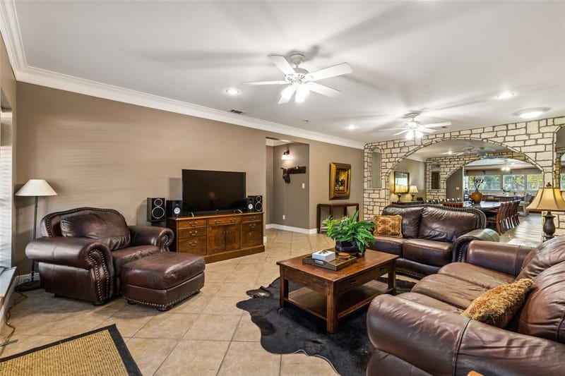 3924 Cross Timber Road, Burleson TX 76028 - Photo 11