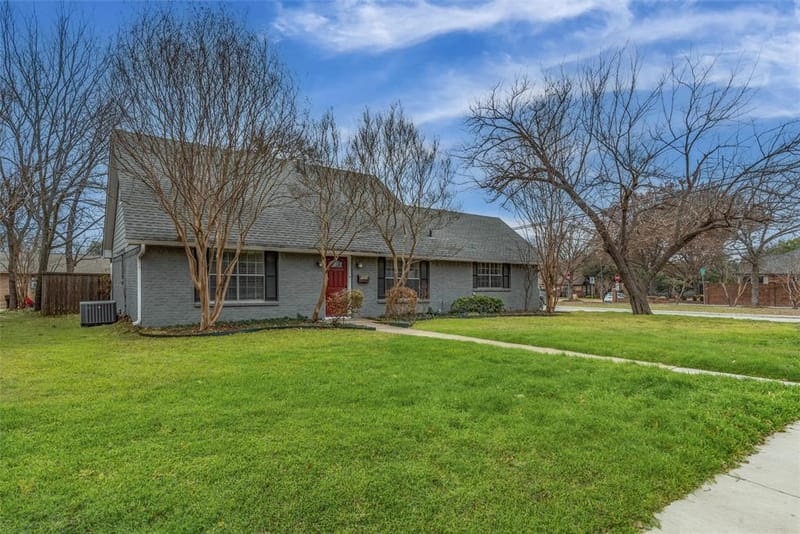 1624 Aldridge Drive, Plano TX 75075 - Photo 2