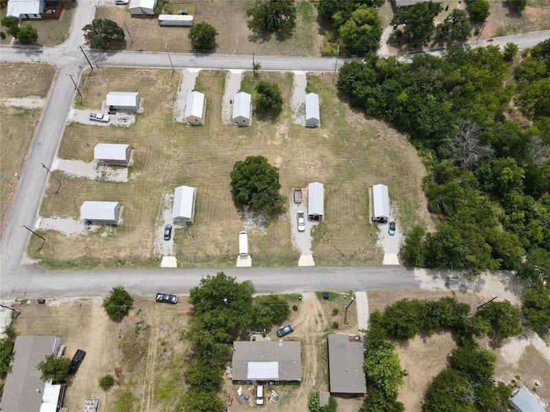 506 Green Street, Bowie TX 76230 - Photo 13