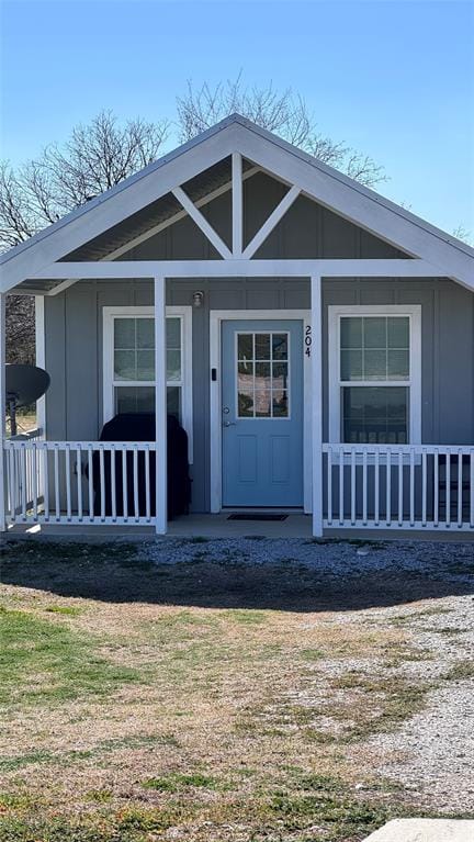 204 W Riley Street, Bowie TX 76230 - Photo 2
