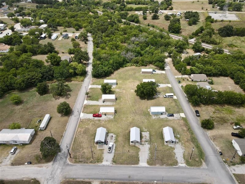 504 Green Street, Bowie TX 76230 - Photo 12