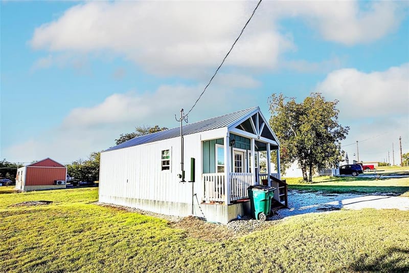 504 Green Street, Bowie TX 76230 - Photo 18