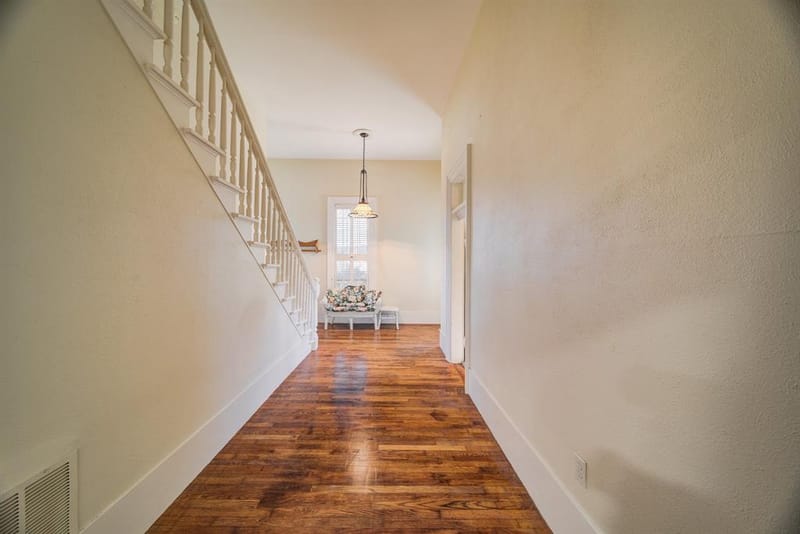 400 S Washington Street, Pilot Point TX 76258 - Photo 4