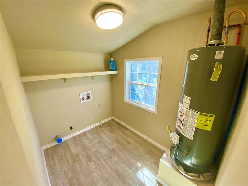909 W 10th Street, Bonham TX 75418 - Photo 24
