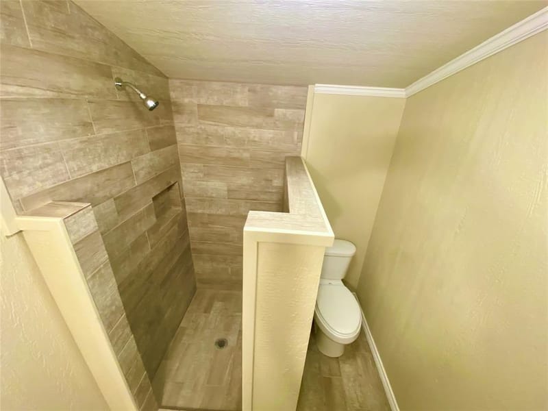 909 W 10th Street, Bonham TX 75418 - Photo 15