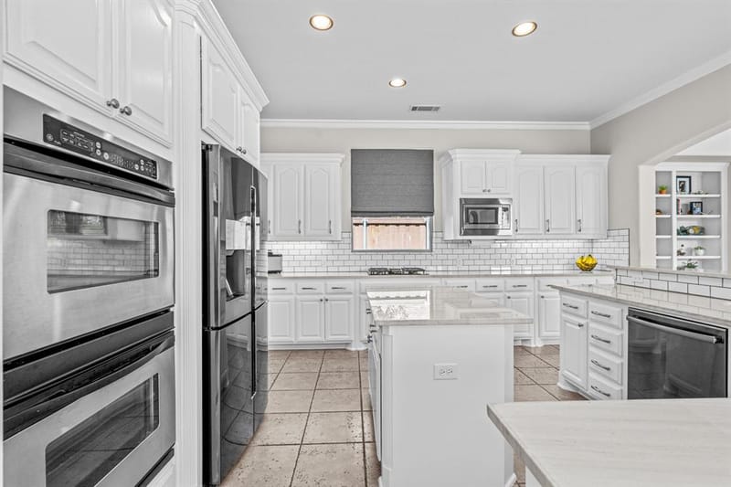 1800 Prairie Creek Trail, Frisco TX 75033 - Photo 13