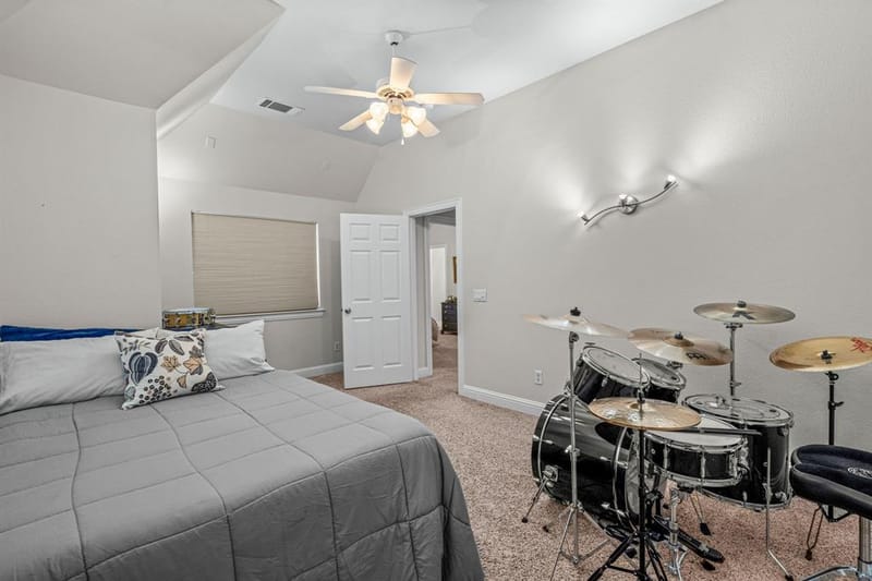 1800 Prairie Creek Trail, Frisco TX 75033 - Photo 32