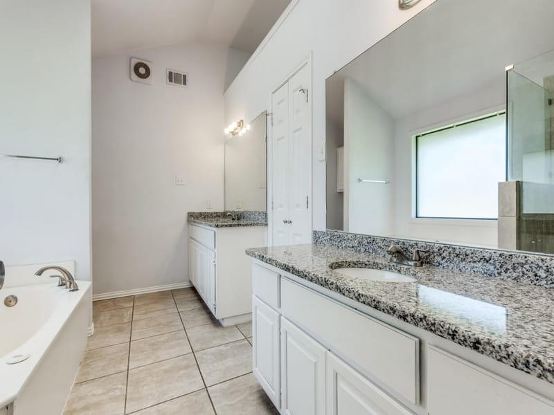 2603 Lake Ridge Road, Glenn Heights TX 75154 - Photo 14