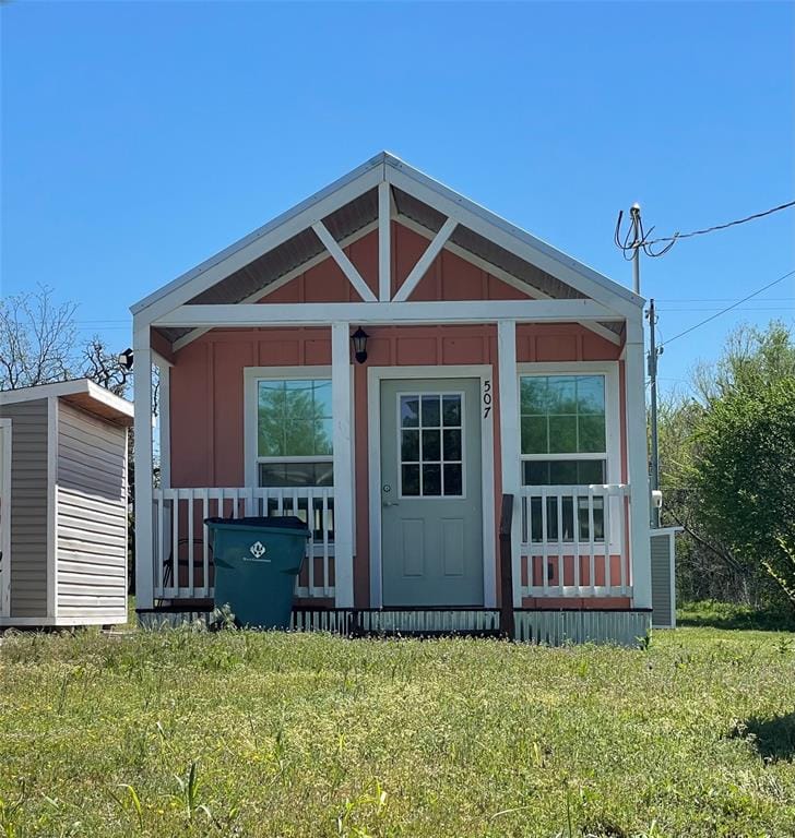 507 Ussery Street, Bowie TX 76230