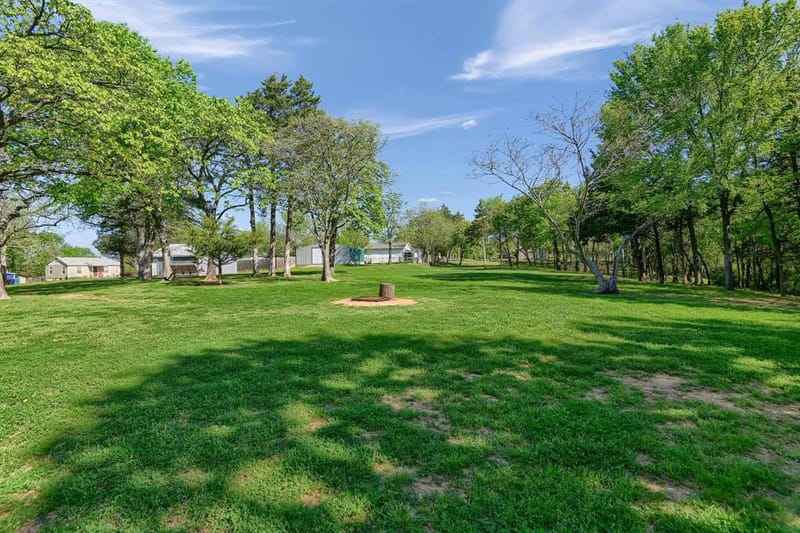 1830 Clark Drive, Denison TX 75020 - Photo 27