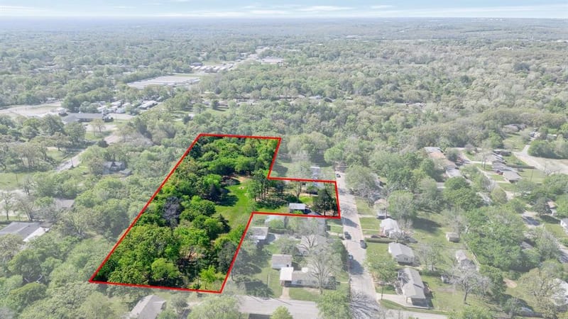 1830 Clark Drive, Denison TX 75020
