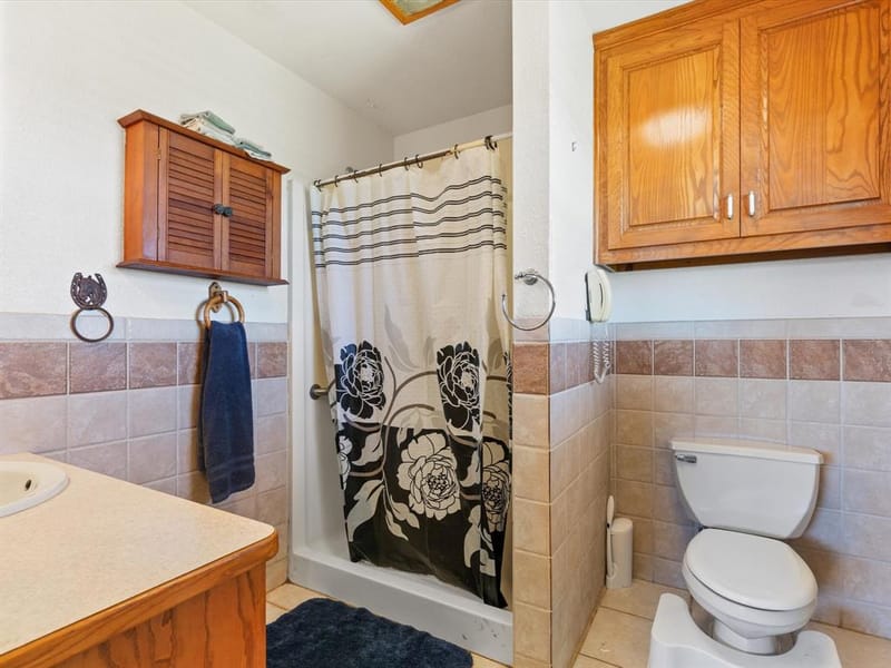 1006 County Road 2475, Alvord TX 76225 - Photo 23