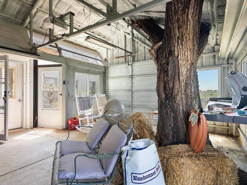 1006 County Road 2475, Alvord TX 76225 - Photo 33
