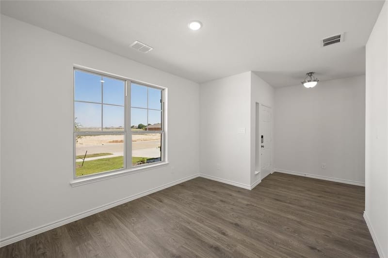 1913 Seminole Drive, Cleburne TX 76033 - Photo 7