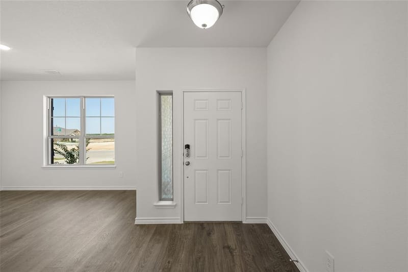 1913 Seminole Drive, Cleburne TX 76033 - Photo 5