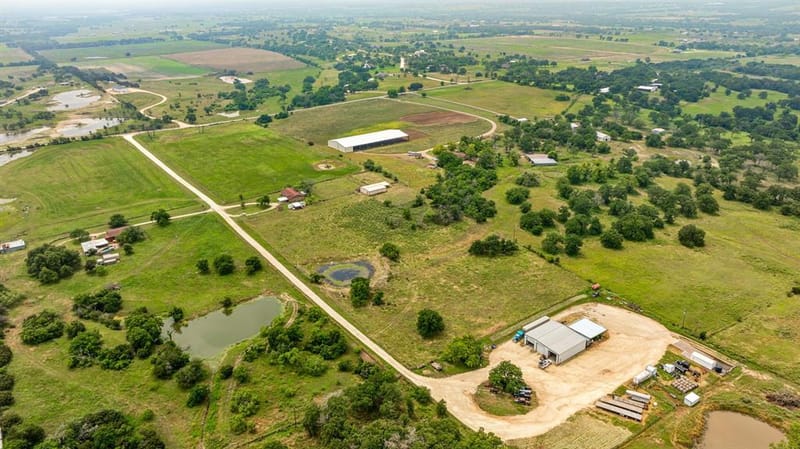 2887 County Road 456, Stephenville TX 76401 - Photo 2