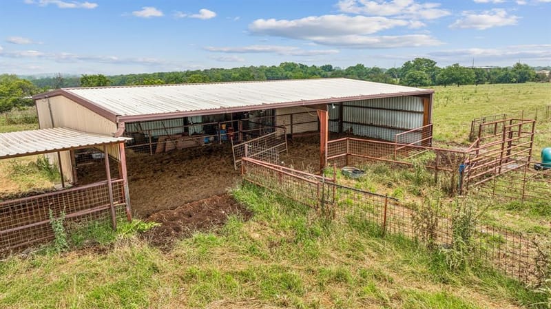 2887 County Road 456, Stephenville TX 76401 - Photo 20