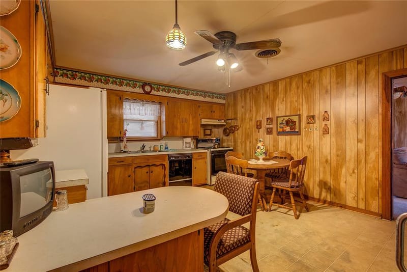 7209 Hackberry Drive, Greenville TX 75402 - Photo 6