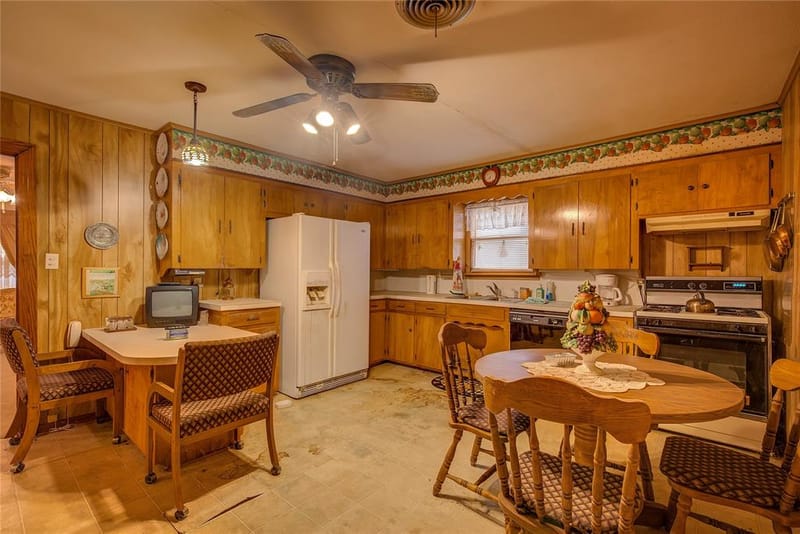 7209 Hackberry Drive, Greenville TX 75402 - Photo 7
