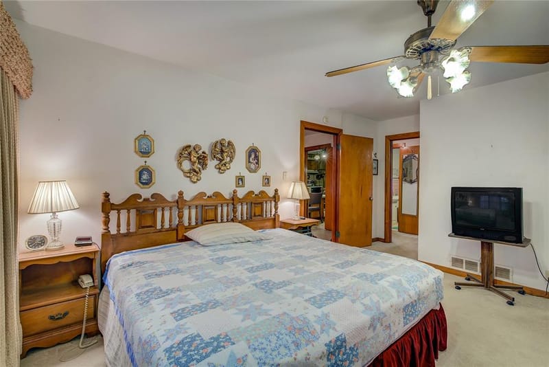 7209 Hackberry Drive, Greenville TX 75402 - Photo 9