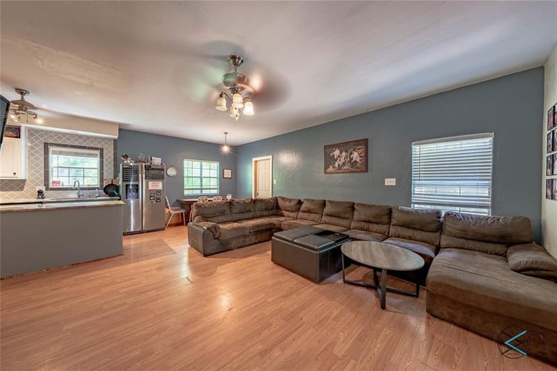 114 Lakeway Lane, Gun Barrel City TX 75156 - Photo 2