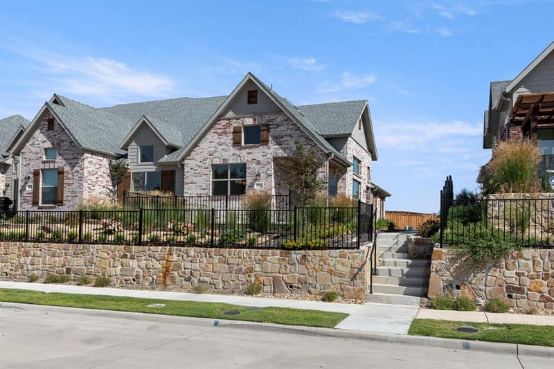 12612 Audubon Trail, Rowlett TX 75089