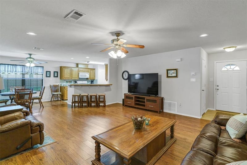 812 Linda Drive, Joshua TX 76058 - Photo 8