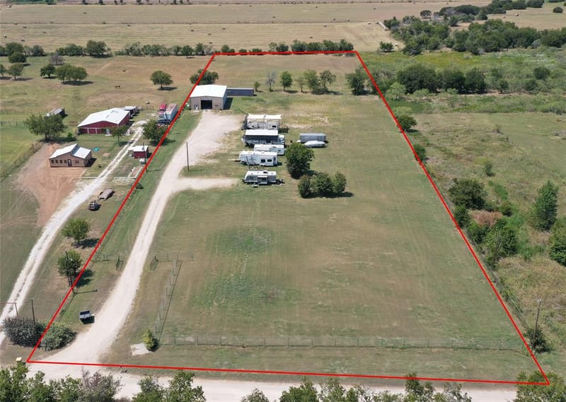 459 Johnson Road, Elm Mott TX 76640 - Photo 8
