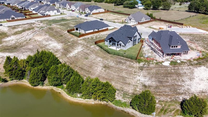 2866 Shane Drive, Midlothian TX 76065 - Photo 7
