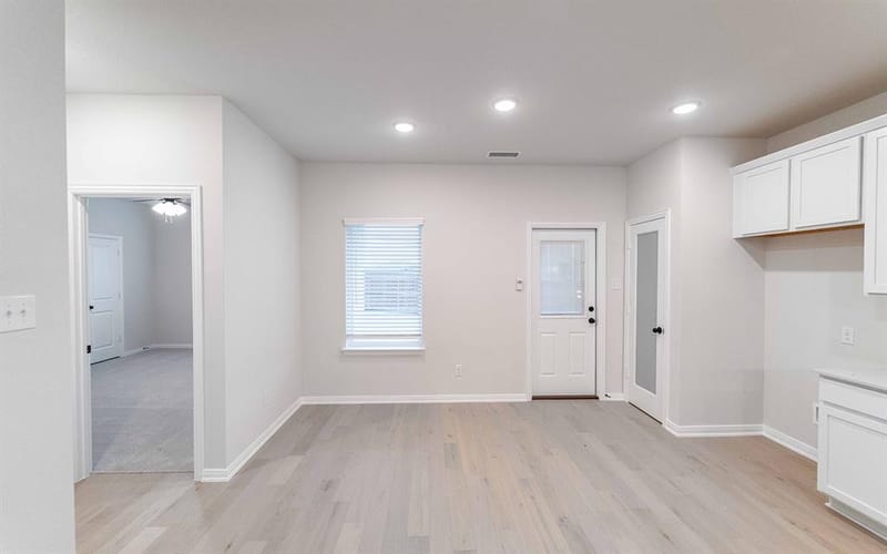 2408 Hollyhill Way, Sherman TX 75092 - Photo 7