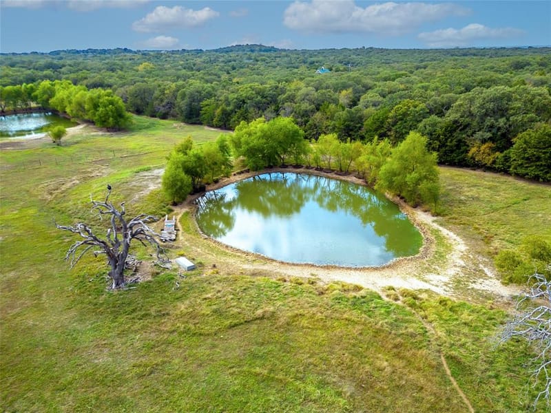 453 Tower Road, Valley View TX 76272 - Photo 36