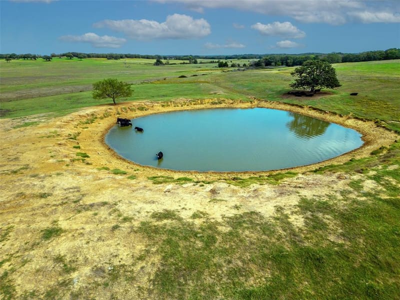 453 Tower Road, Valley View TX 76272 - Photo 35