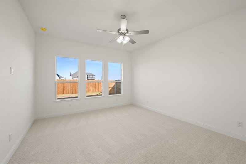 1016 Mill Ridge Drive, Justin TX 76247 - Photo 14