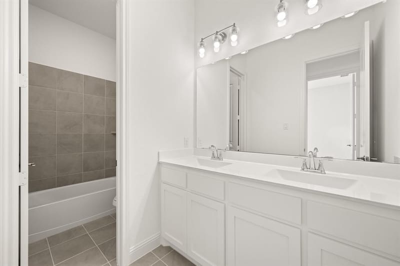 1016 Mill Ridge Drive, Justin TX 76247 - Photo 25