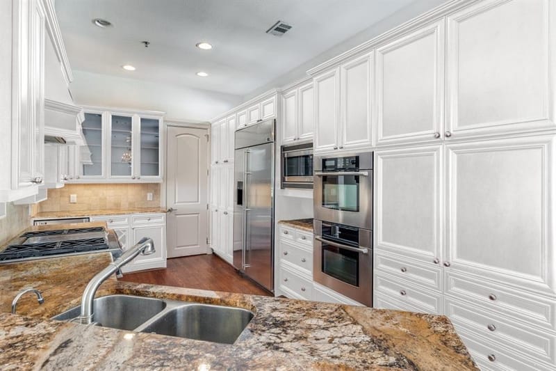 3805 Prescott Avenue, Dallas TX 75219 - Photo 7