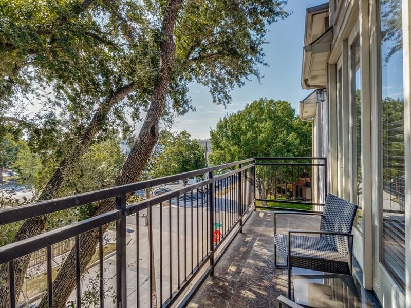 3805 Prescott Avenue, Dallas TX 75219 - Photo 30