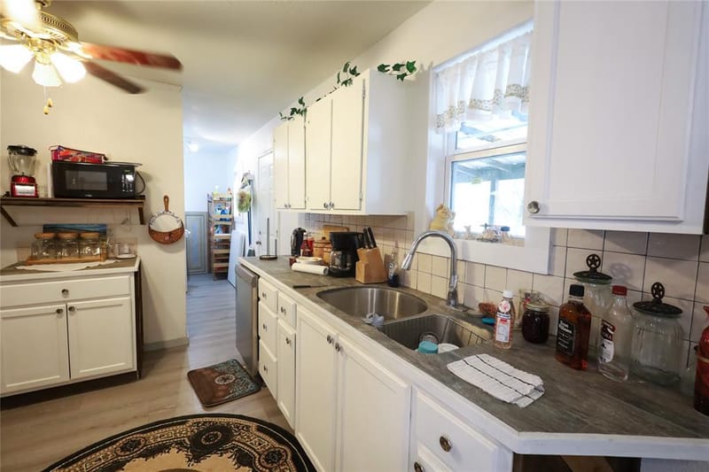 4240 CHEYENNE DR, May TX 76857 - Photo 16