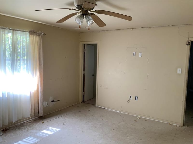 400 N Weaver Street, Gainesville TX 76240 - Photo 12