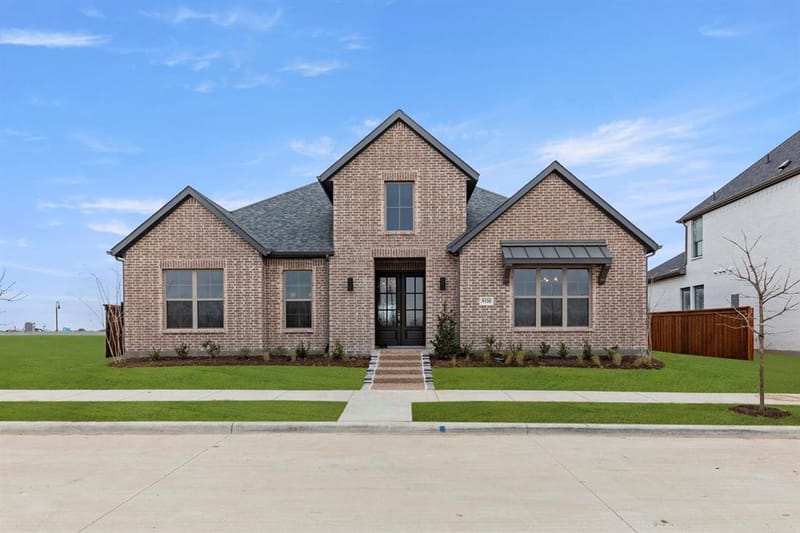 9320 Blooming Ivy Drive, Mesquite TX 75126