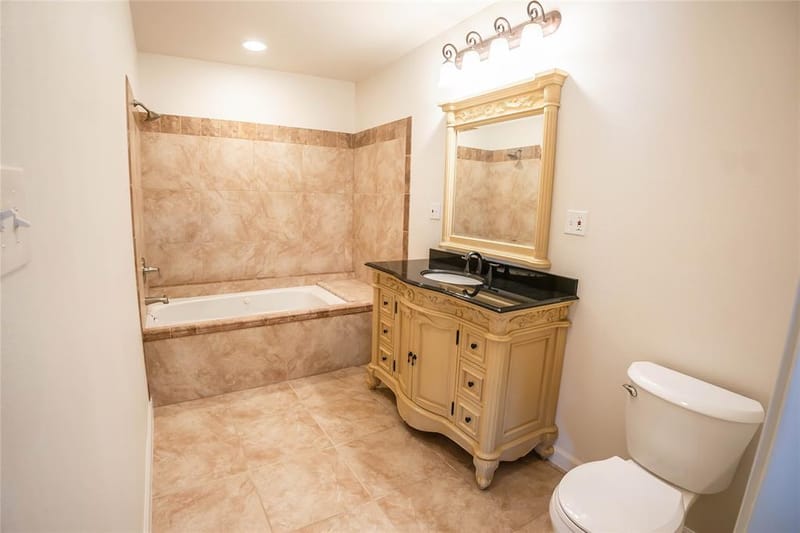 1226 Clay Street, Nocona TX 76255 - Photo 20