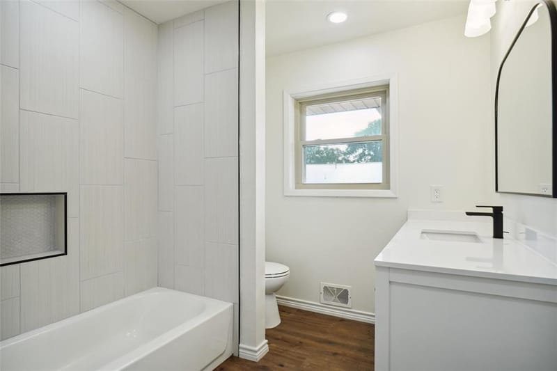 900 Roberts Street, Bowie TX 76230 - Photo 23