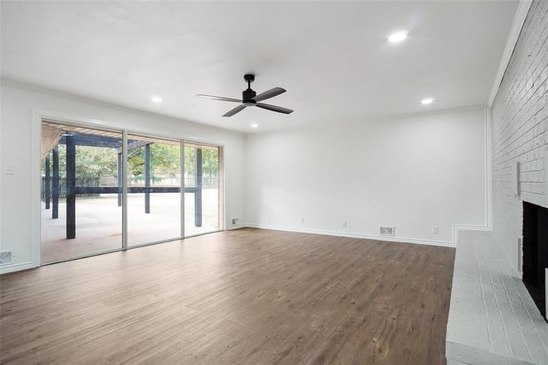 900 Roberts Street, Bowie TX 76230 - Photo 14