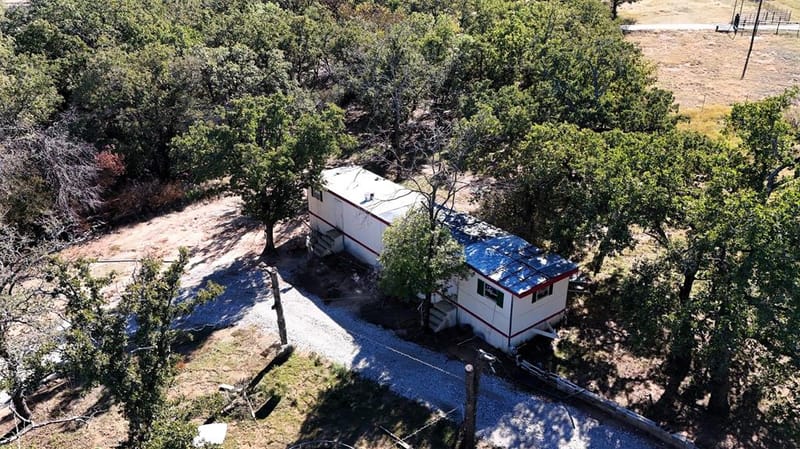 689 Hunter Trail, Bridgeport TX 76426 - Photo 3