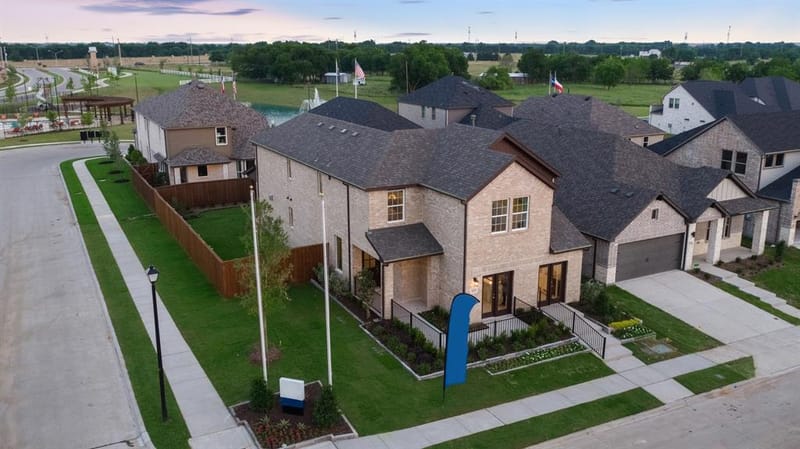 2628 Spring Side Drive, Royse City TX 75189 - Photo 2