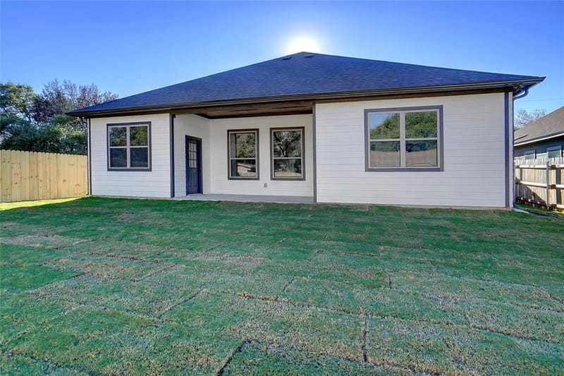 4913 Wichita Street, Granbury TX 76048 - Photo 27
