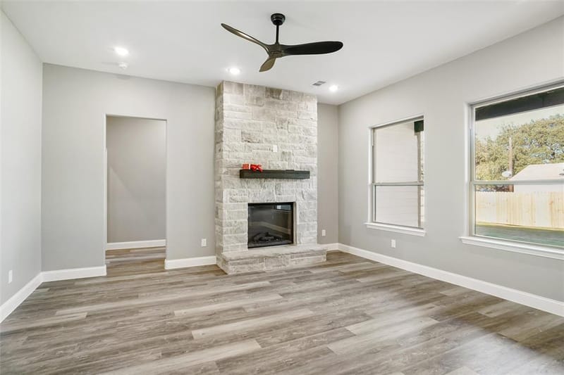 4913 Wichita Street, Granbury TX 76048 - Photo 8