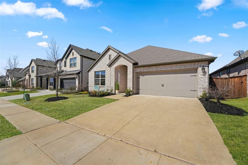 1921 Braided Mane Avenue, Aubrey TX 76227 - Photo 4