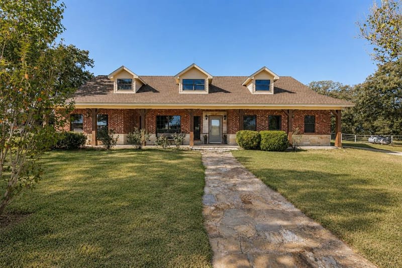 1799 Cottonwood Creek Road, Saint Jo TX 76265
